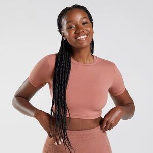 GYMSHARK x WHITNEY SIMMONS DNU Crop Top Athletic Tee Sz M Athleisure Yoga Active